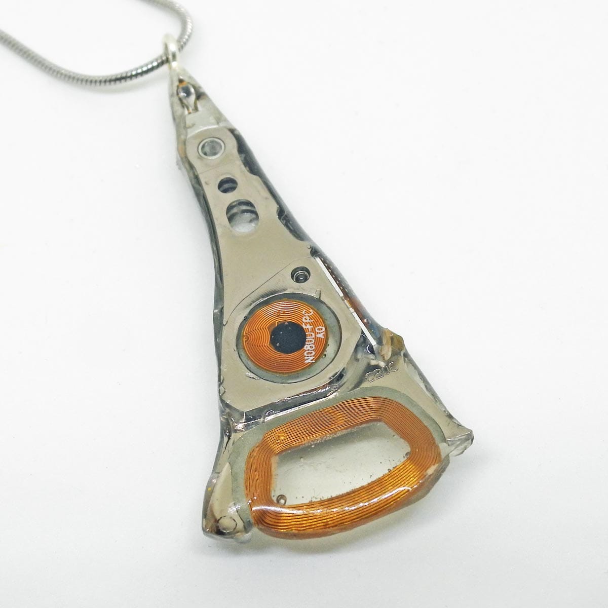 DIODI Jäätynyt terä 1_0_2