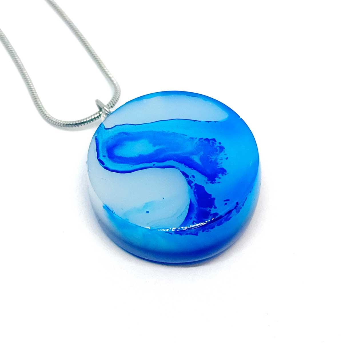 DIODI Hyökyaalto kiekossa 1_0_3