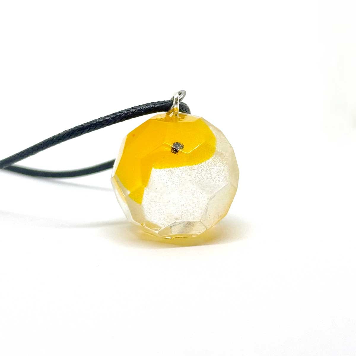 DIODI Pallopää kiteessä 1_0_3